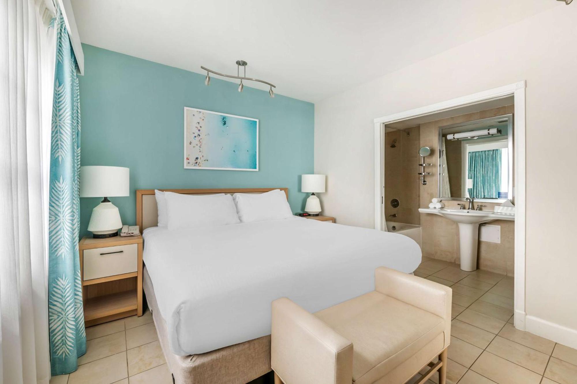 Hilton Vacation Club Crescent On South Beach Miami Майами-Бич Экстерьер фото