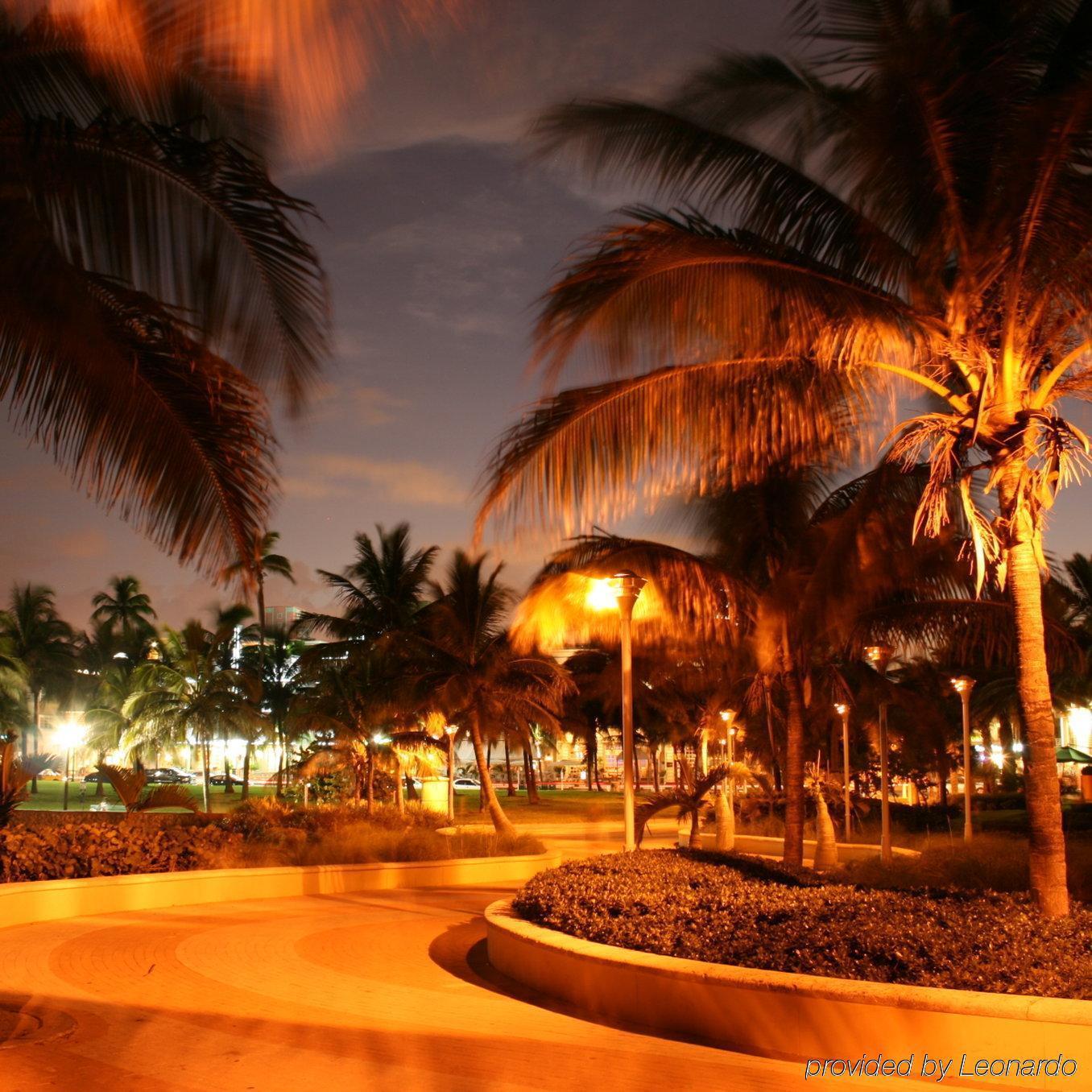 Hilton Vacation Club Crescent On South Beach Miami Майами-Бич Интерьер фото
